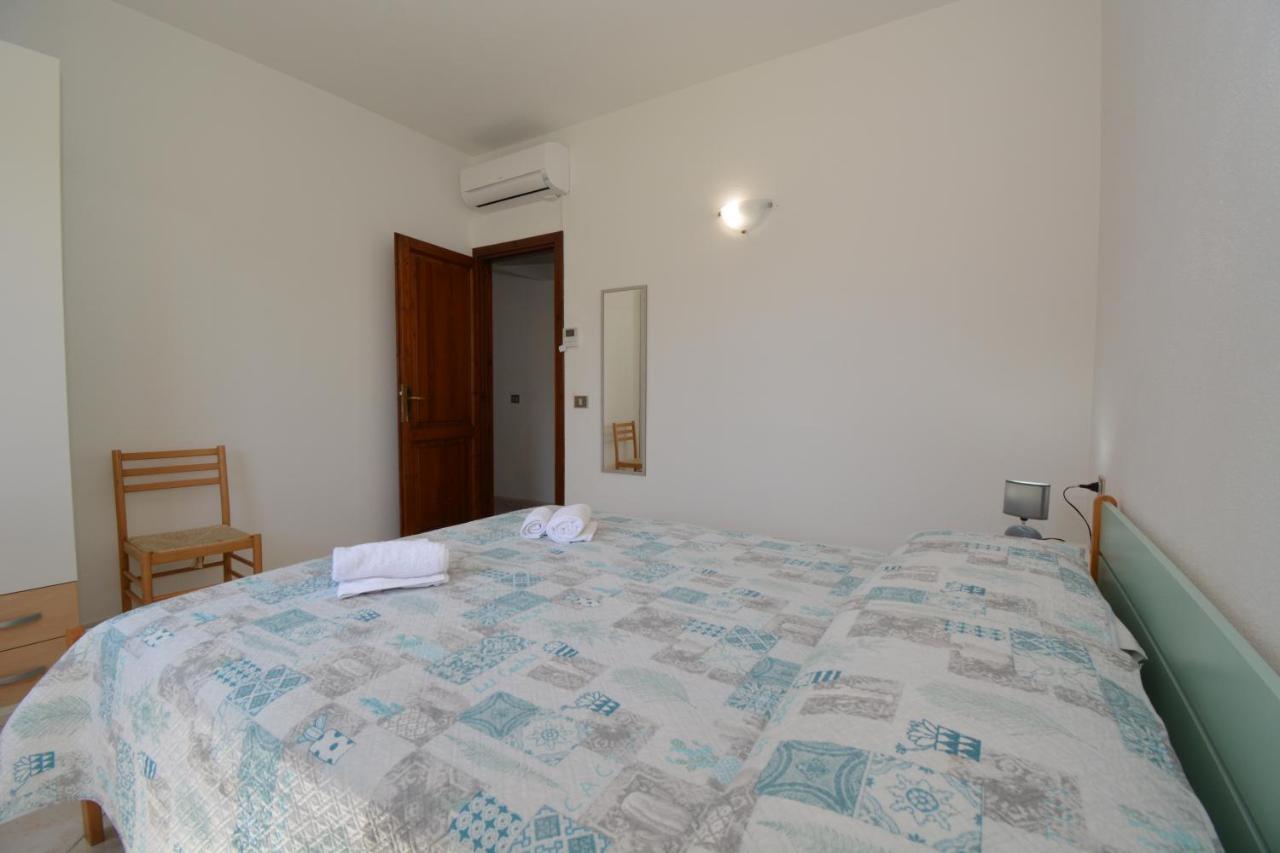 Appartamenti Corallo San Teodoro Kültér fotó