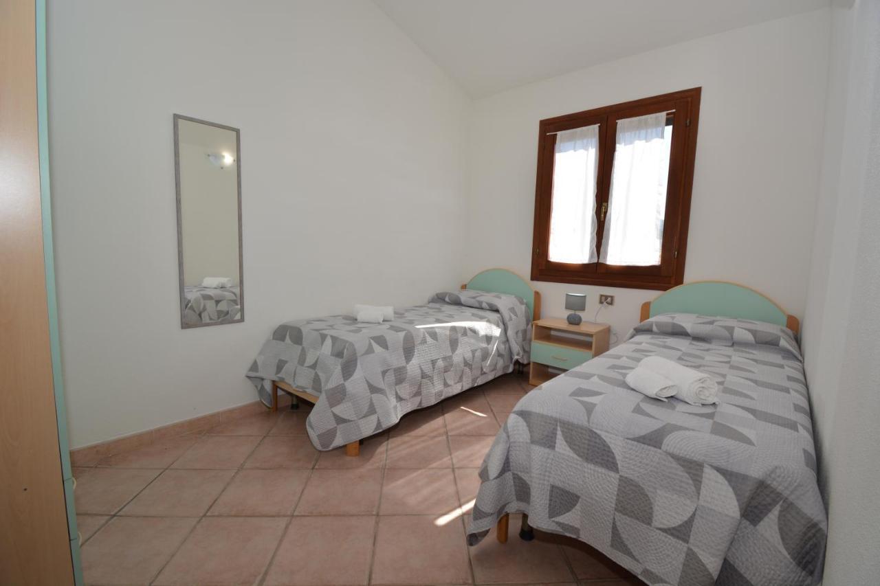 Appartamenti Corallo San Teodoro Kültér fotó